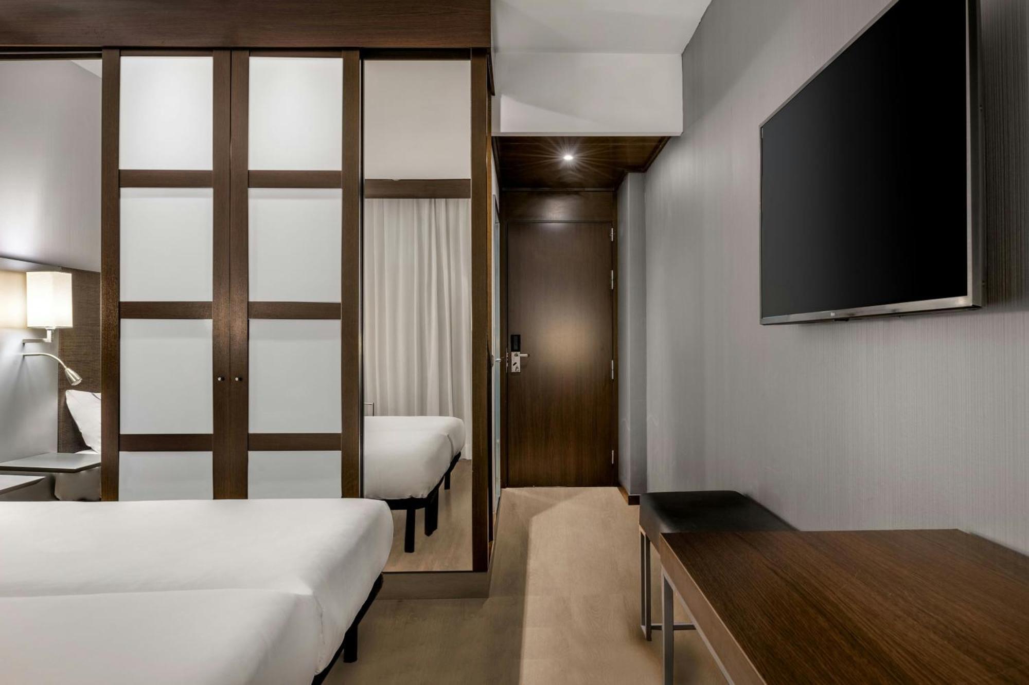 Ac Hotel By Marriott Пиза Екстериор снимка
